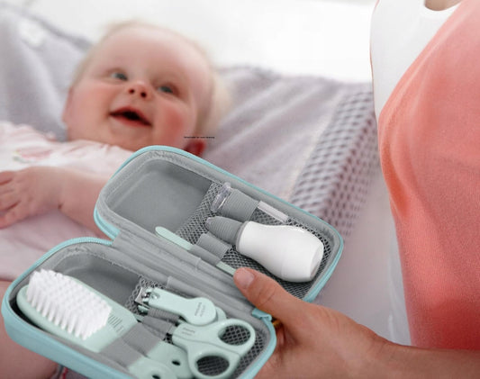 PHILIPS AVENT SCH401/00 sada pro péči o dítě 9 dílů + pouzdro