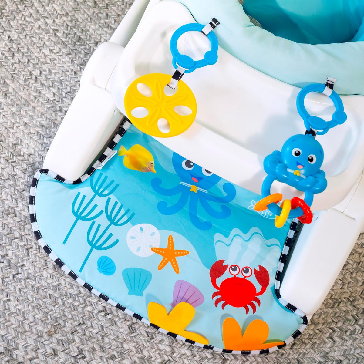 Baby Einstein Sea of Support sedež 2v1 z odstranljivo mizico 4m+