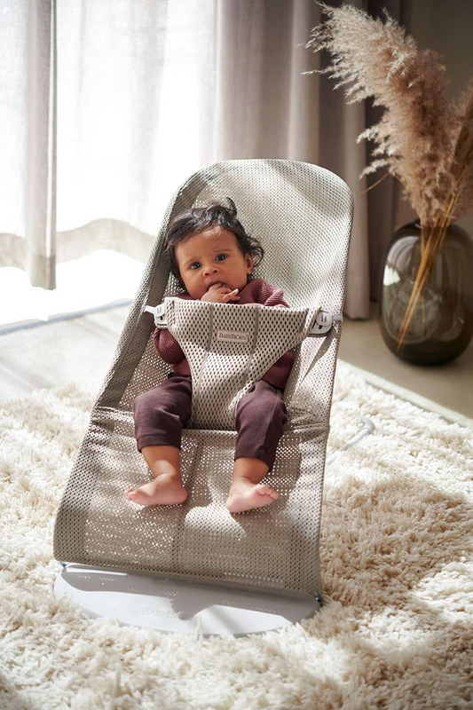 BABYBJORN ležalnik-gugalnik do 13kg MREŽAST