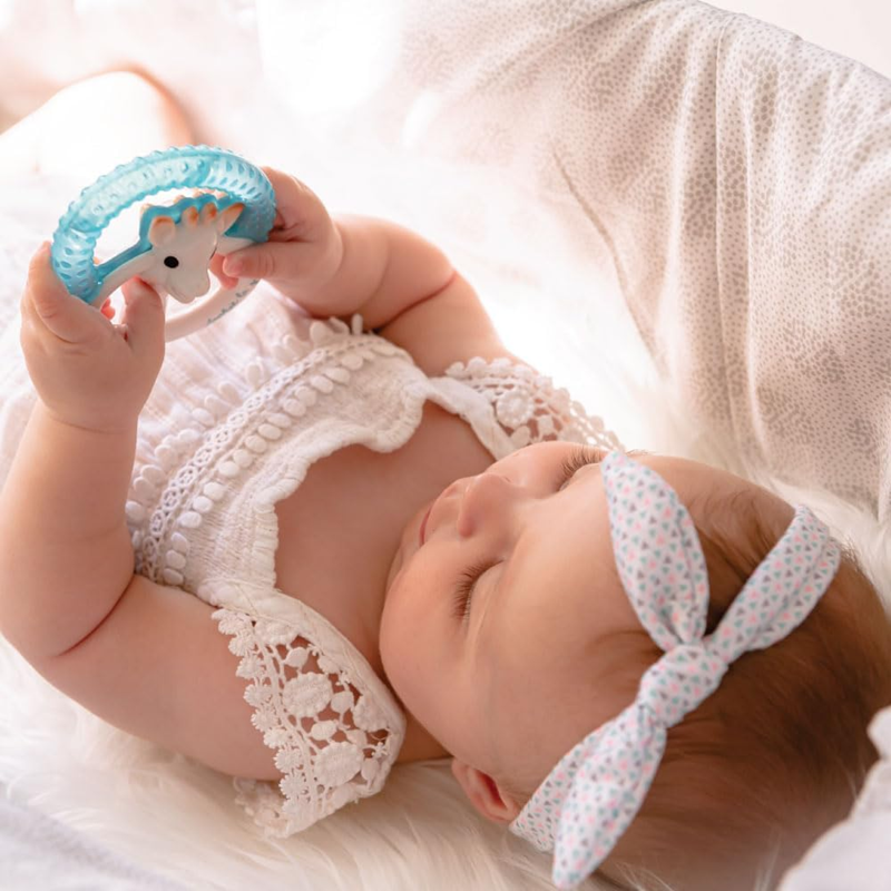 VULLI Sophie la Jirafa mordedor de silicona refrescante y masajeador 3 m+