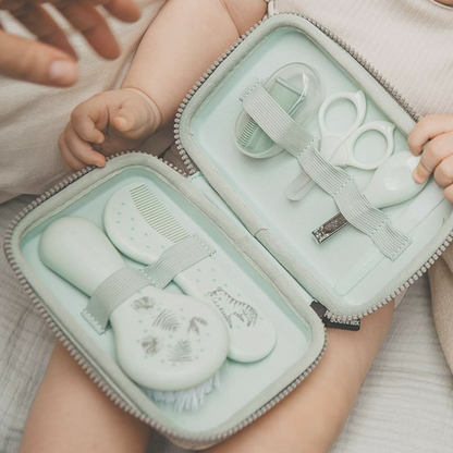 SUAVINEX set de cuidado del bebé de 6 piezas + estuche TIGRE