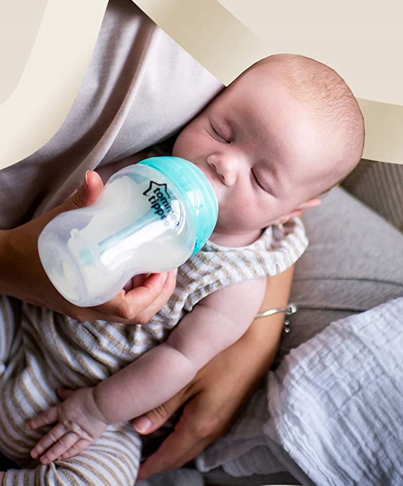 TOMMEE TIPPEE zestaw startowy advanced anti-colic 0+ butelka antykolkowa dla niemowląt podczas karmienia