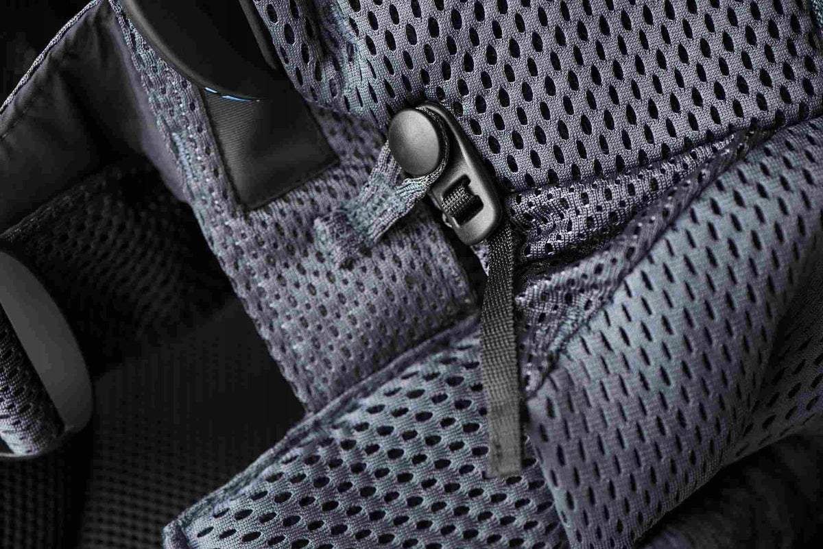 BABYBJORN Airy Mesh portabebés ergonómico 3,5-12 kg