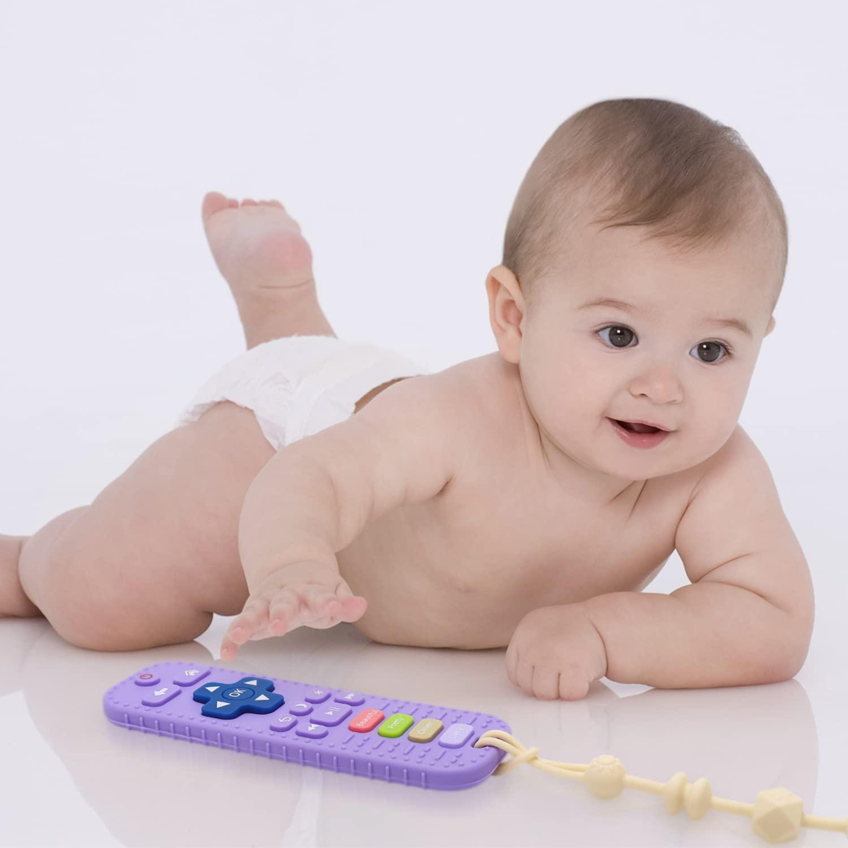 silikonsko grizalo 5,2 x 16,5 cm PILOT + obesek