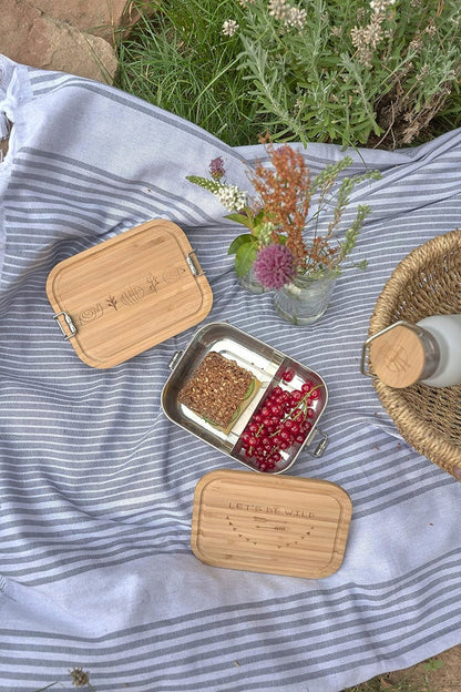 LASSIG Garden Explorer caja de almuerzo de acero y bambú 12,7 x 17,5 cm
