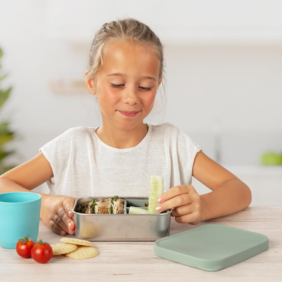 REER lunch box in acciaio inox con divisorio 700 ml 12x16 cm
