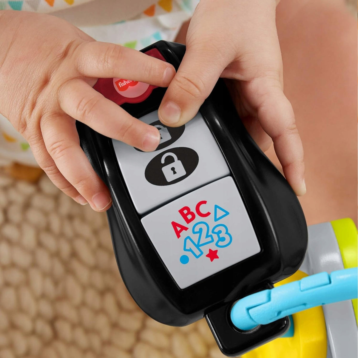 FISHER-PRICE interaktywne kluczyki samochodowe z brelokiem J. NIEMIECKI, zabawka edukacyjna z pilotem