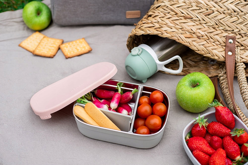 BEABA śniadaniówka lunchbox STAL nierdzewna 760ml z przegrodami, lunchbox ze stali z warzywami i owocami