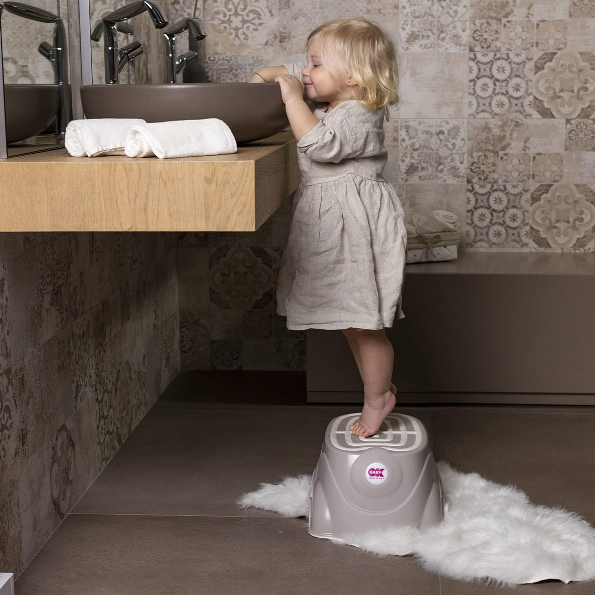 OKBABY Herbie taburete antideslizante para niños 100 kg