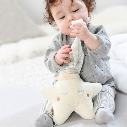Fehn BabyLOVE estrella musical de 22 cm