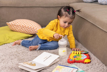 CHICCO NaturalFeeling steklenička 330 ml 6 m+ s hitrim pretokom