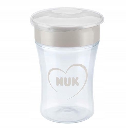 NUK Magic Cup Auslaufsicherer Trinklernbecher 360°-Trinkrand