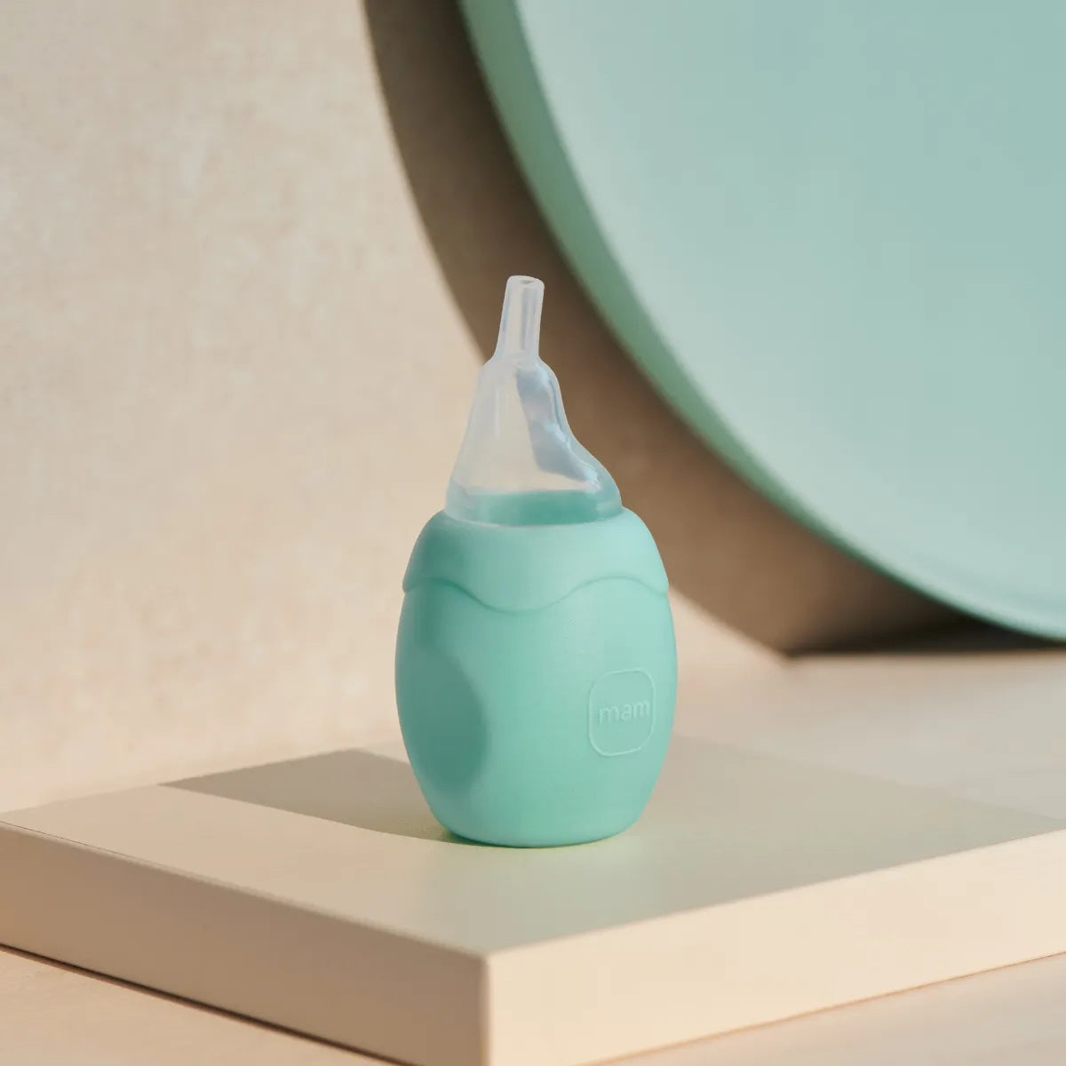 MAM Extra Soft nosni aspirator v obliki hruške 4 x 8 cm