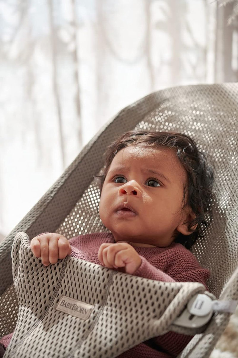 BABYBJORN hamaca mecedora para bebé hasta 13 kg MESH