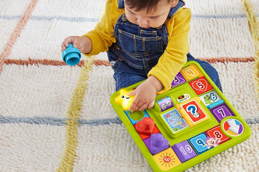 FISHER-PRICE HRB74 tablero de juego interactivo 40 sonidos idioma alemán