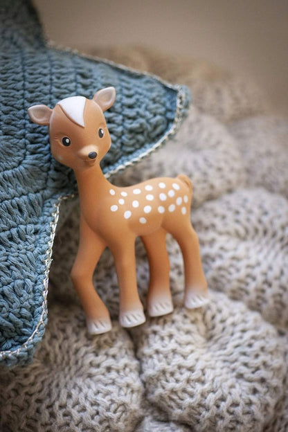SOPHIE la GIRAFE grizalo iz kavčuka s piskačem, 15,5 cm JELENČEK FANFAN