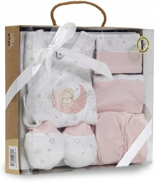 INTERBABY darilni komplet iz bambusa: pižama, kapa, nogavičke, slinček