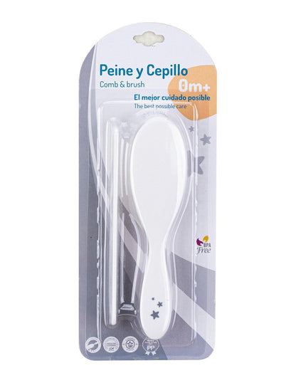 Zdjęcie poglądowe: szczotka i grzebień z katalogowego zestawu Interbaby Love You P1177-05, w opakowaniu producenta.